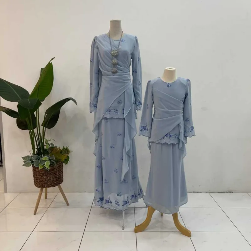 NEW DESIGN SET FAMILY MODEN DELIMA IN BABY BLUE I KURUNG DAN BAJU MELAYU I MATERIAL CHIFFON thumbnail 4