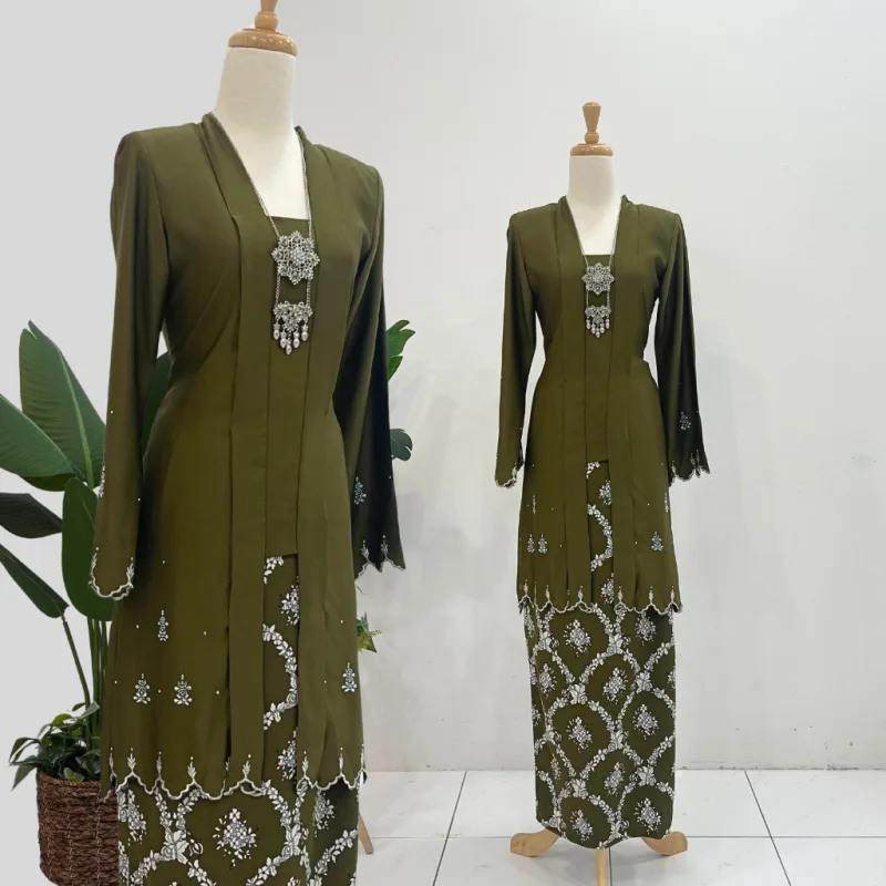 Set Family Kebarung Sarra In Olive Green By Moff2U thumbnail 3