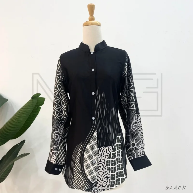 KEMEJA BATIK WANITA KELANA 2.0 IN 5 COLOUR BY MOFF COLLECTION thumbnail 3