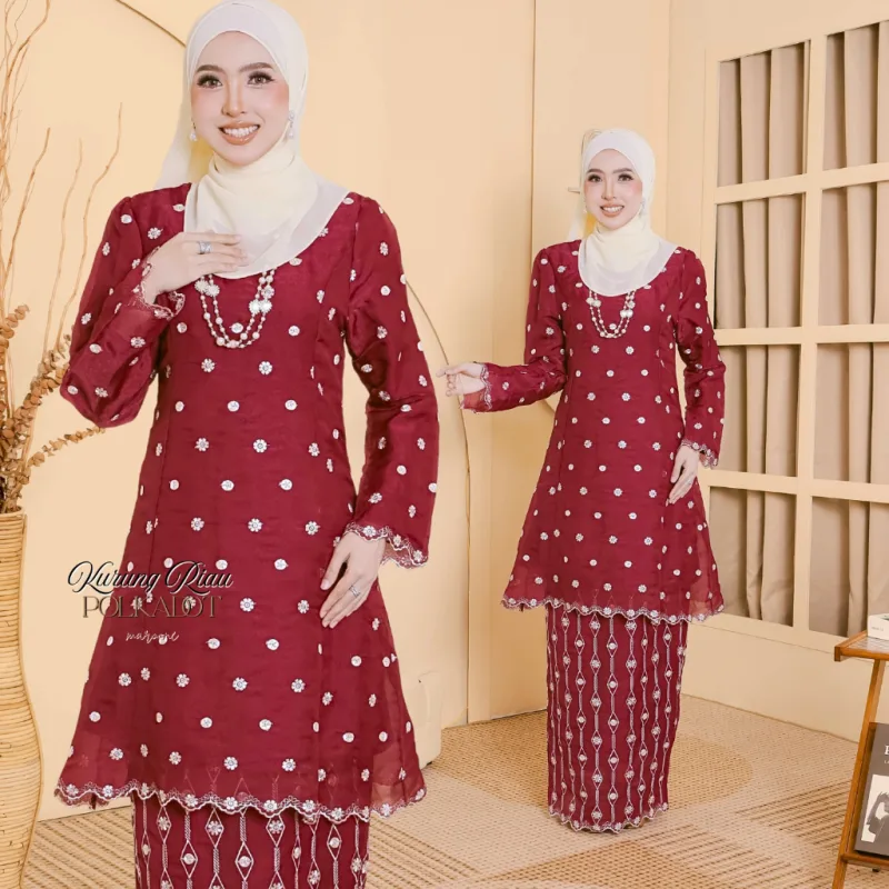 NEW COLLECTION RAYA I SET FAMILY RIAU POLKADOT IN MAROON BY MOFF I KURUNG MODEN I BAJU MELAYU IN 2026 thumbnail 2