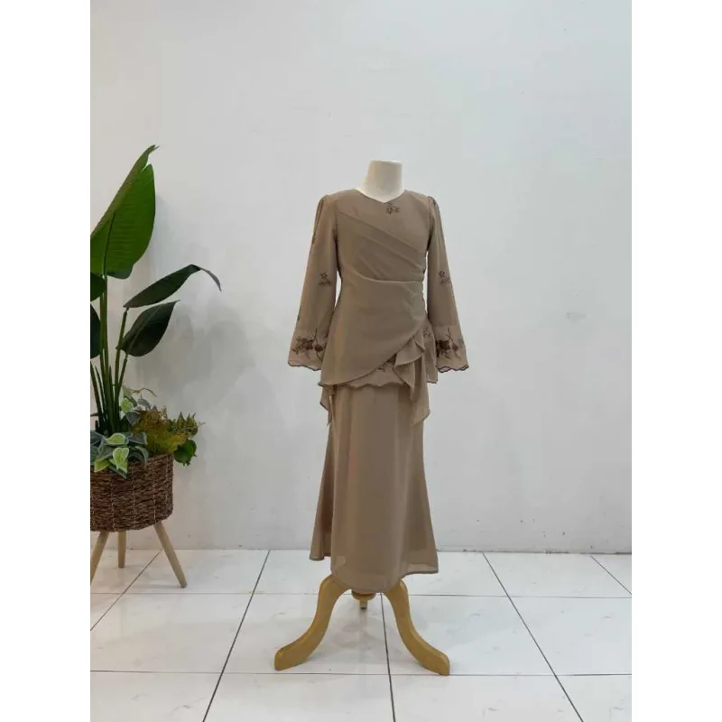 NEW DESIGN SET FAMILY MODEN DELIMA IN MOCHA I KURUNG DAN BAJU MELAYU I MATERIAL CHIFFON thumbnail 2