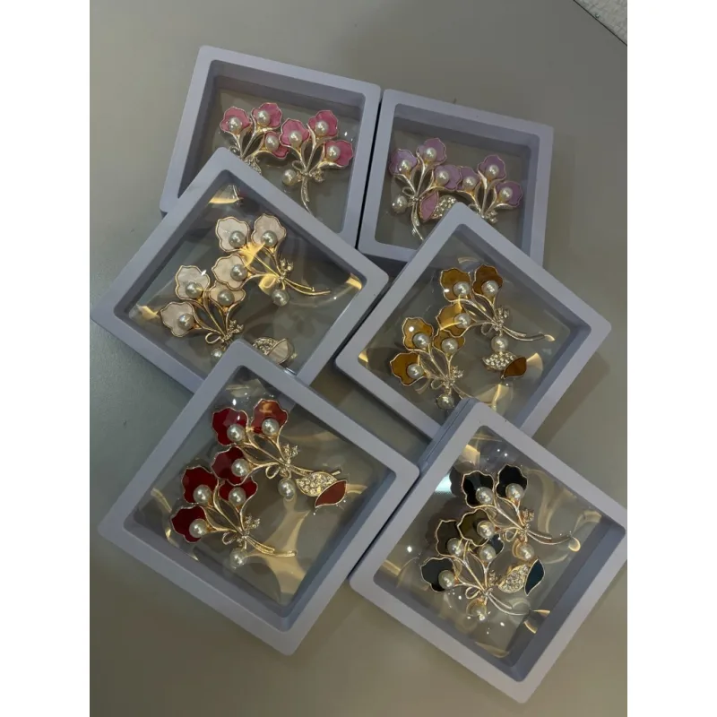 BROOCH BUNGA 4 DESIGN BY MOFF thumbnail 3