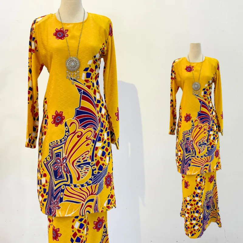 NEW DESIGN FOR MERDEKA !! KURUNG BATIK MERDEKA IN 4 COLOUR BY MOFF thumbnail 3
