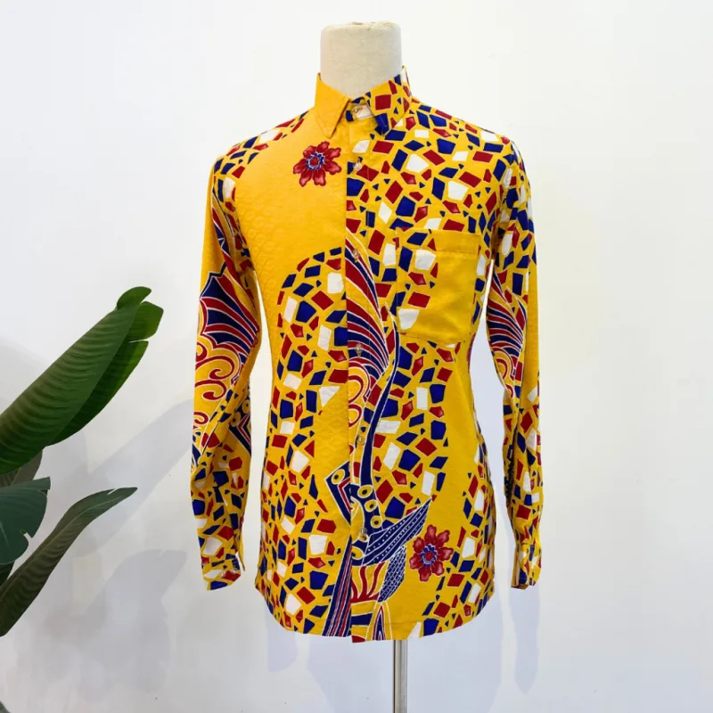 NEW DESIGN FOR MERDEKA !! KEMEJA BATIK MERDEKA IN 3 COLOUR BY MOFF thumbnail 4