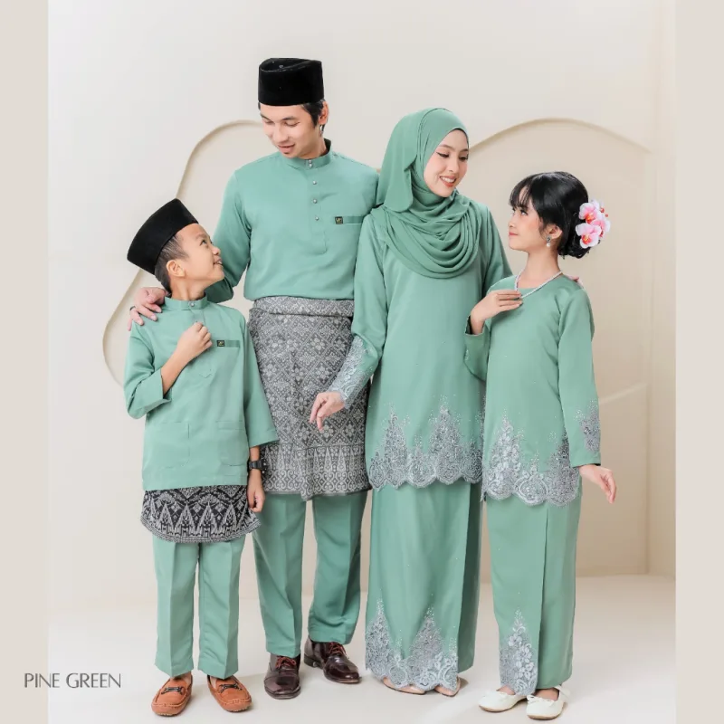 Set Family KURUNG MODEN DAMARA IN PINE GREEN I KURUNG Moden I Ayah Anak I Ibu I Moden I Set Family By Moff2u