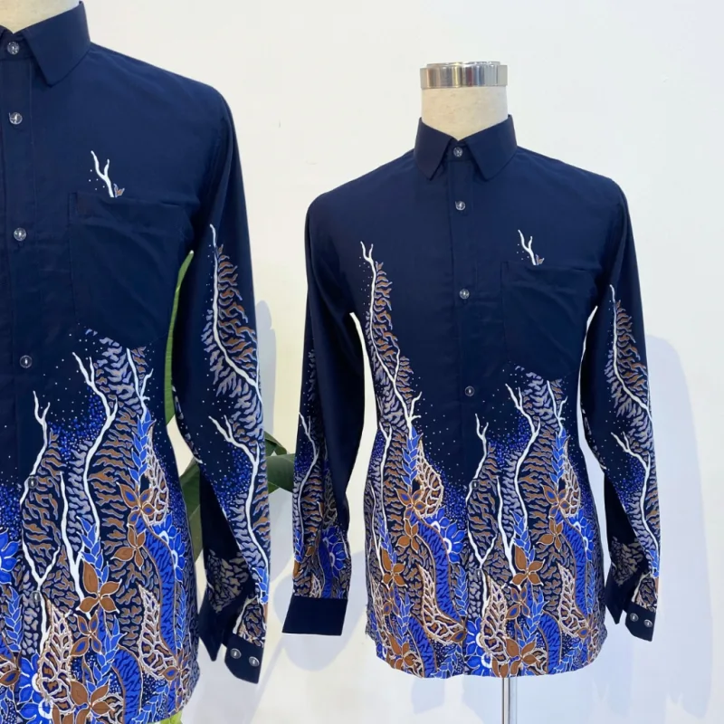 New Design Kemeja Batik Maulana In 5 colour I Batik Malaysia I Batik I Kemeja By Moff Collection thumbnail 4