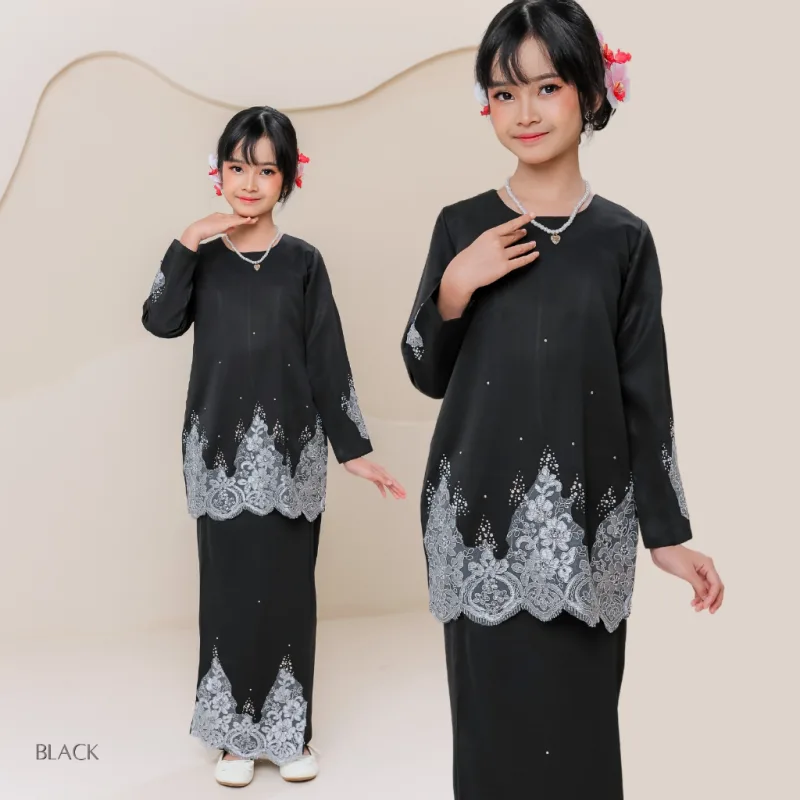 Set Family KURUNG MODEN DAMARA IN BLACK I KURUNG Moden I Ayah Anak I Ibu I Moden I Set Family By Moff2u thumbnail 4