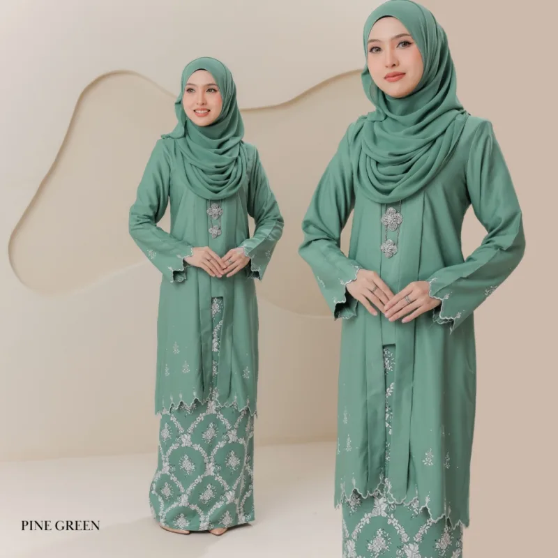 Set Family Kebarung Sarra IN PINE GREEN I KURUNG Moden I Ayah Anak I Ibu I Moden I Set Family By Moff2u thumbnail 3