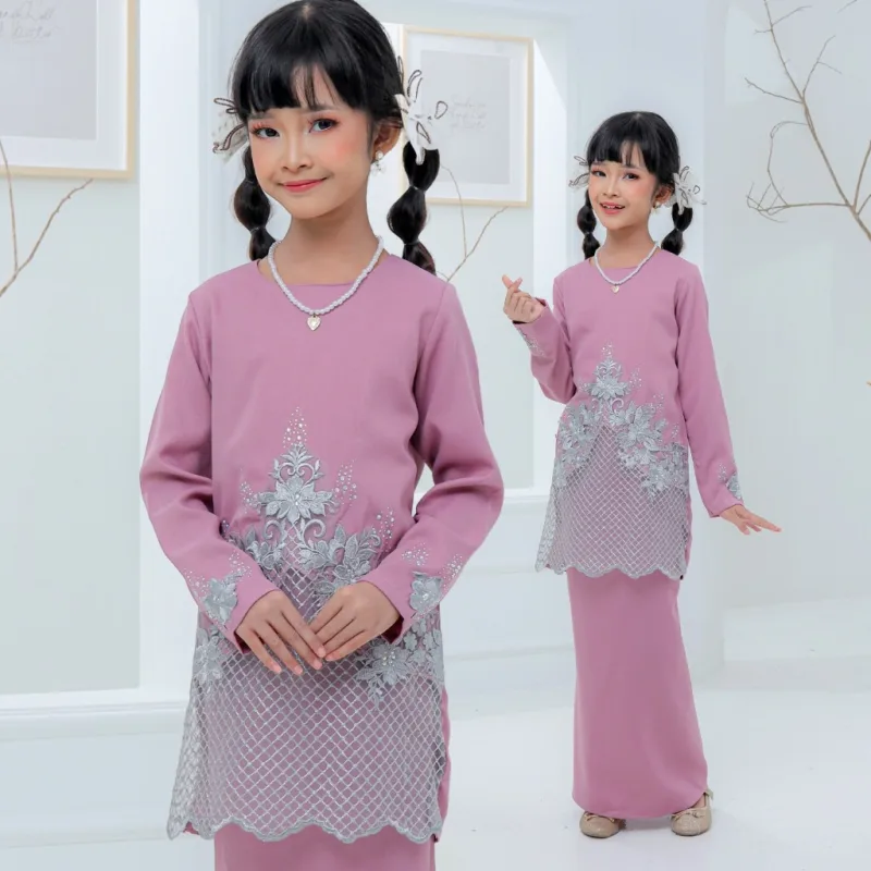 Set Family Belvana In Dusty Purple I Kurung Moden I Set Family I Raya 2026 By Moff Collection thumbnail 2