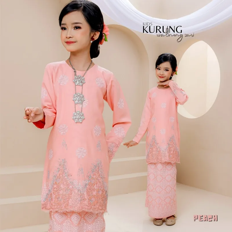 SET FAMILY WALINONG SARI | KURUNG WALINONG SARI IN PEACH BY MOFF COLLECTION thumbnail 3