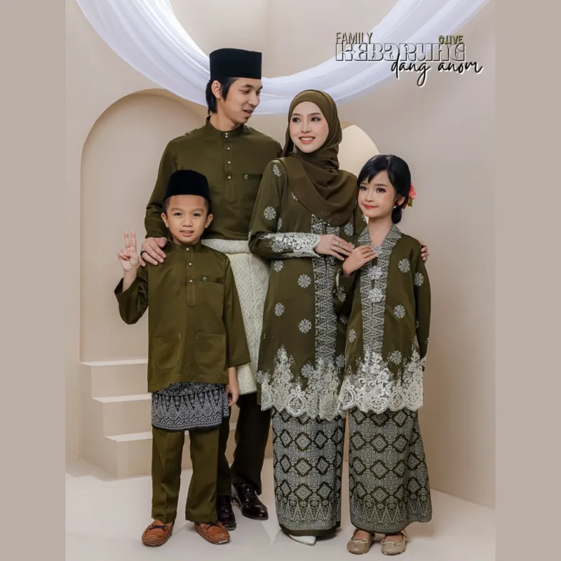 Set Family Kebarung Dang Anom In Olive Green I Set Family I Raya 2026 by Moff Collection