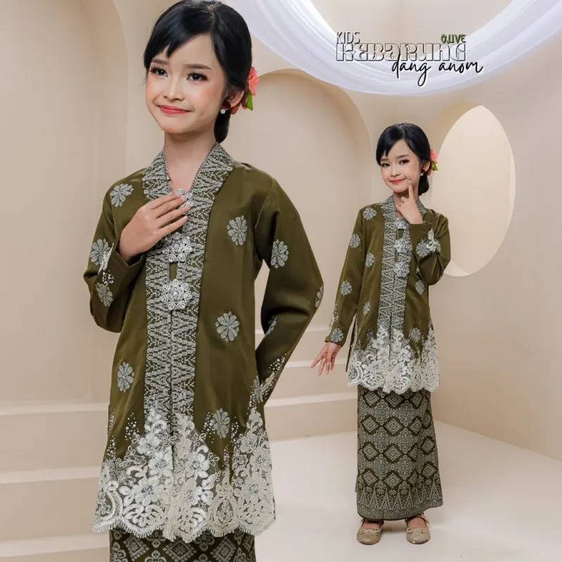 Set Family Kebarung Dang Anom In Olive Green I Set Family I Raya 2026 by Moff Collection thumbnail 3