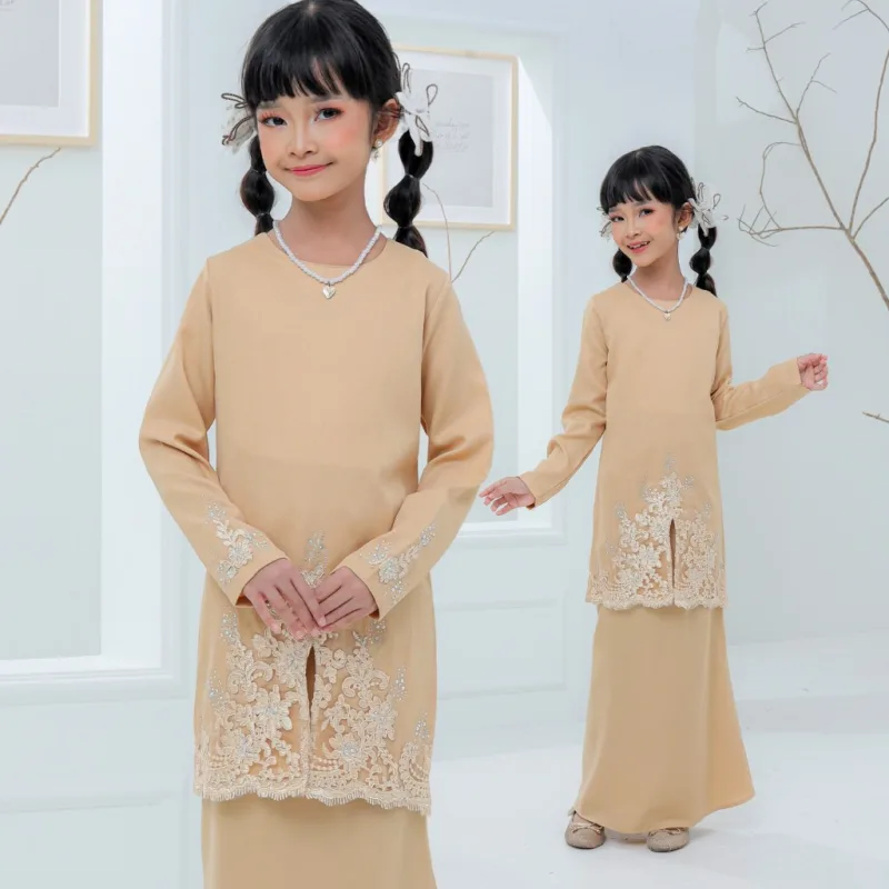 Kurung Moden Hadeeqa Kids in 5 Colour I New Design I Kurung Moden I Raya 2024 By Moff Collection thumbnail 4