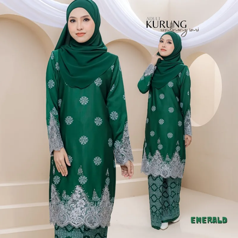 SET FAMILY WALINONG SARI | KURUNG WALINONG SARI IN EMERALD GREEN BY MOFF COLLECTION thumbnail 2