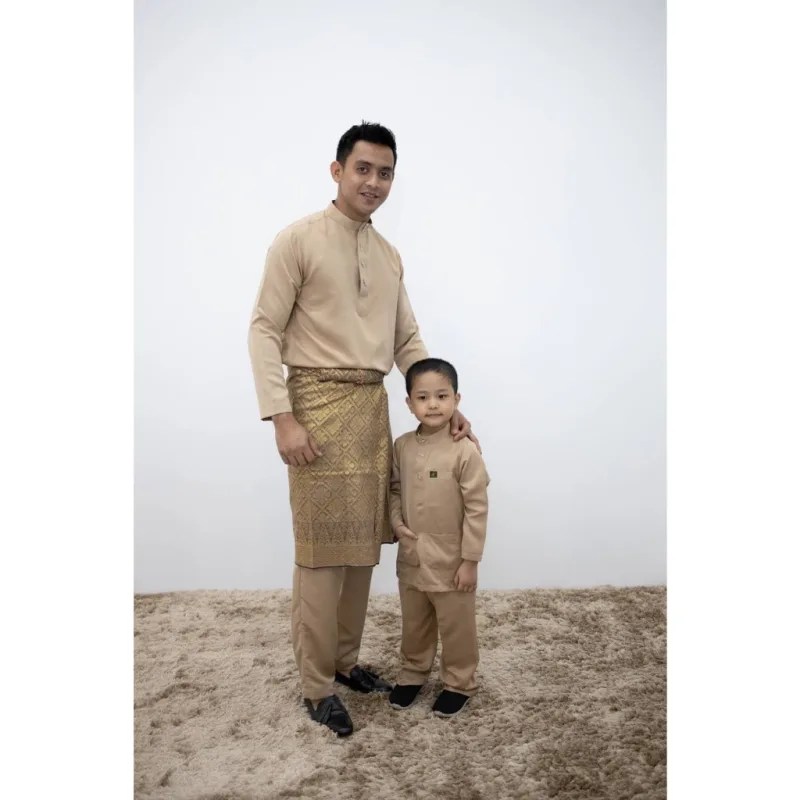 SET FAMILY BAJU KURUNG SURAIYA BAJU MELAYU WARNA MOCHA RAYA 2024 | BAJU KURUNG LACE BY MOFF2u thumbnail 3