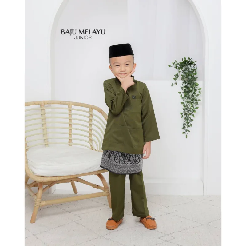 SET FAMILY WALINONG SARI | KURUNG WALINONGSARI IN OLIVE GREEN BY MOFF COLLECTION thumbnail 2