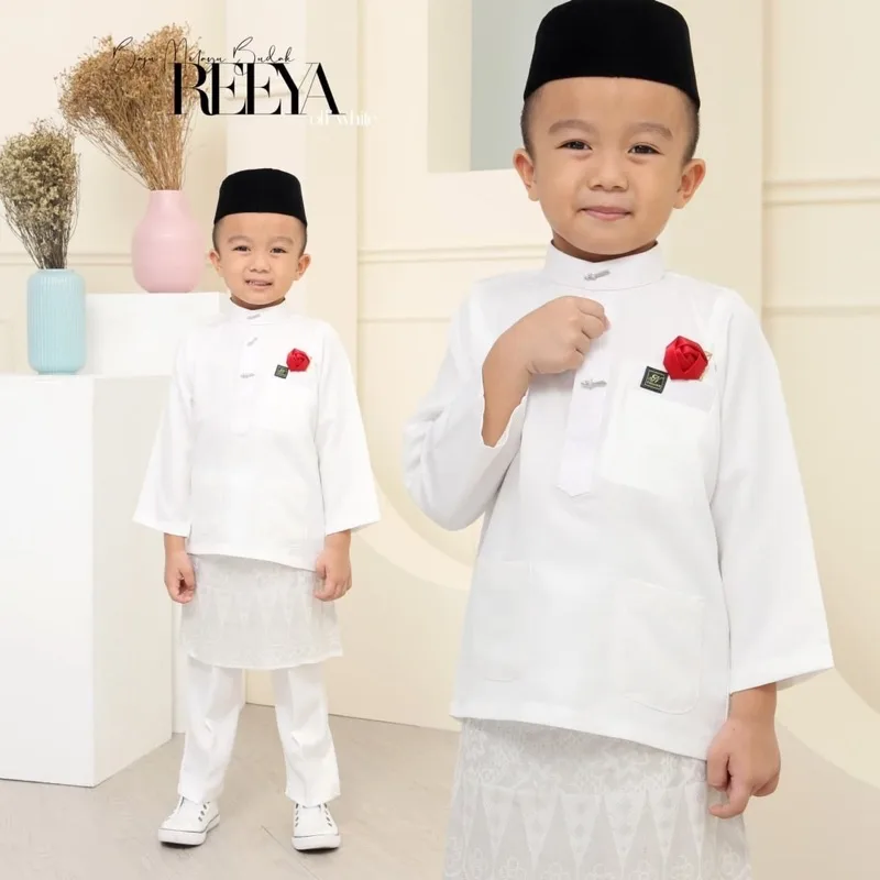 SET FAMILY BAJU KURUNG REEYA OFF WHITE BAJU MELAYU KID And DADDY RAYA 2023 By Moff2u thumbnail 4