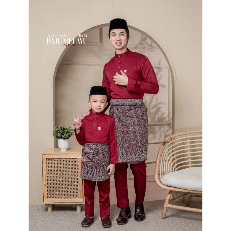 Baju Melayu Slim Fit Ayah dan Anak Warna Maroon BY MOFF2U