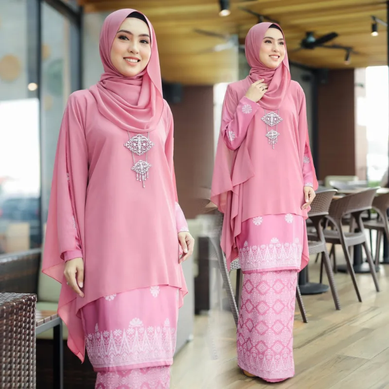 MOFF BAJU KURUNG Queen Kurung Moden with cape | Kurung Songket thumbnail 2